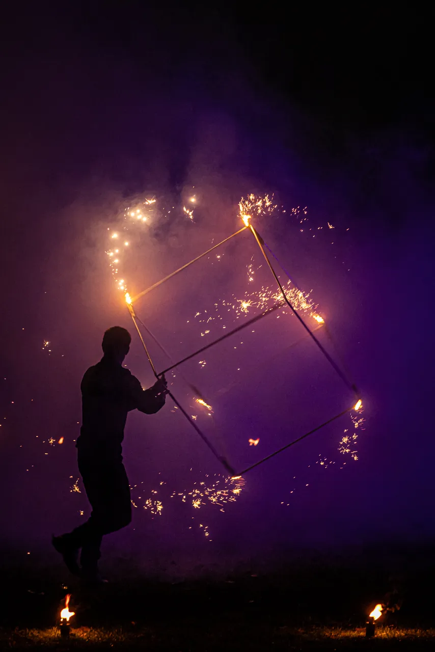 L'art du cube pyrotechnique